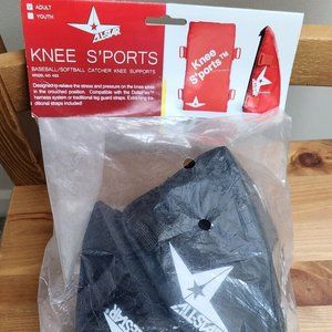 All-Star Knees'Sports Baseball/Softball Catcher's Knee Supports Pads Adult